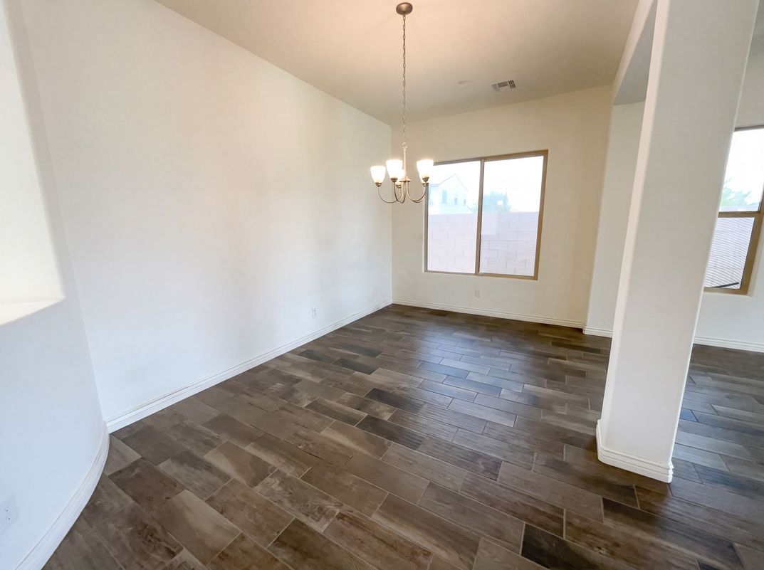 Photo 9 of 58 of 2312 E Susan Dr, Gilbert, AZ