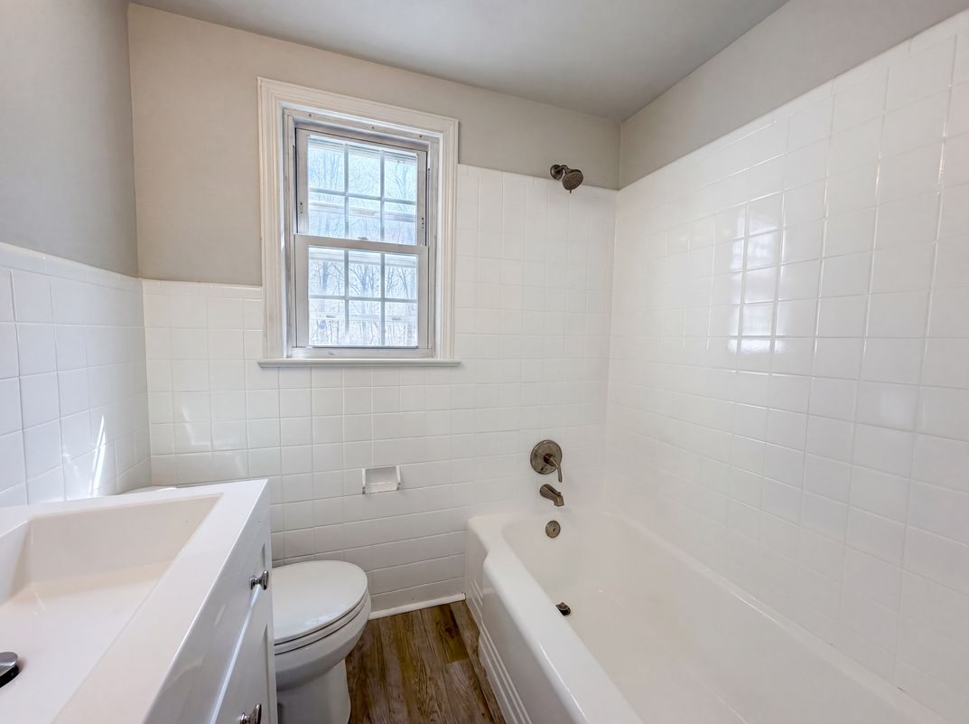 Photo 11 of 23 of 19 Delekas Ave, South Plainfield, NJ