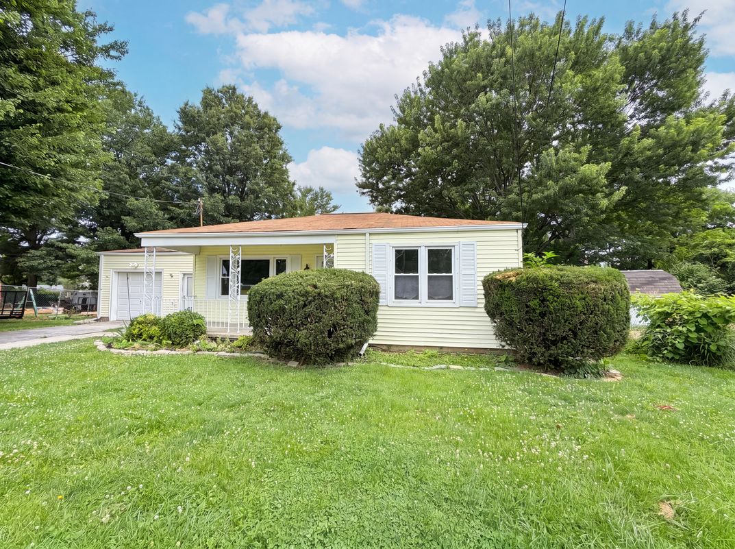 Photo 15 of 17 of 820 Lilly Ln, Cincinnati, OH