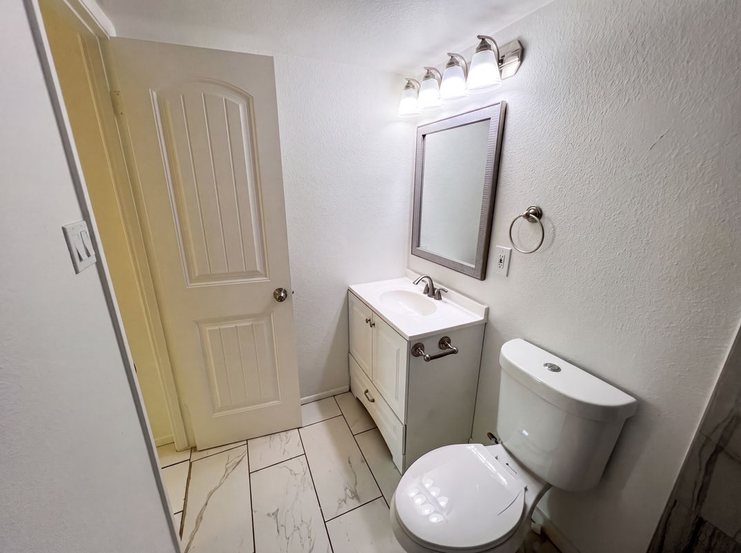 Photo 10 of 20 of 14838 N 33rd Dr, Phoenix, AZ