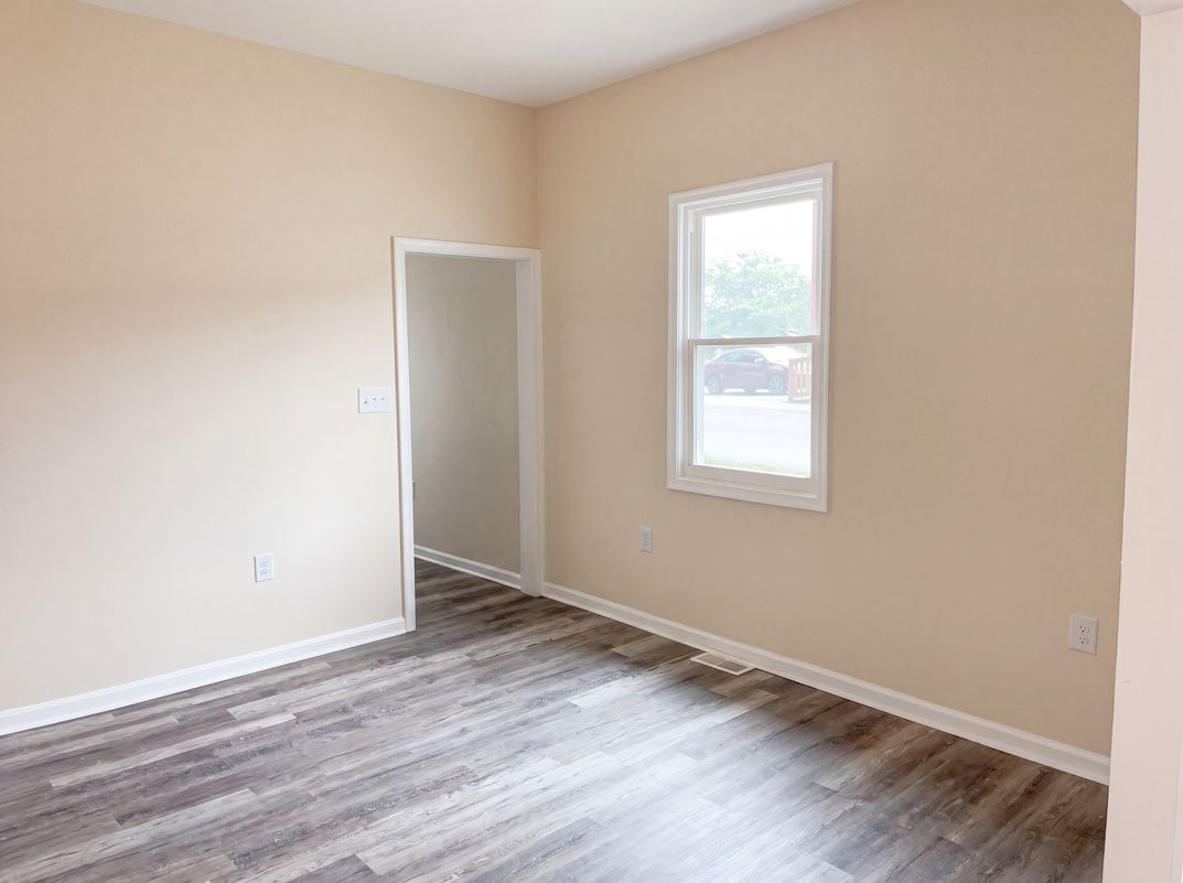 Photo 4 of 19 of 1314 S Braddock St, Winchester, VA