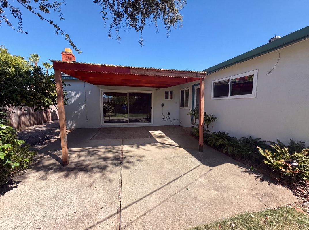 Photo 5 of 27 of 9630 Beachwood Dr, Orangevale, CA