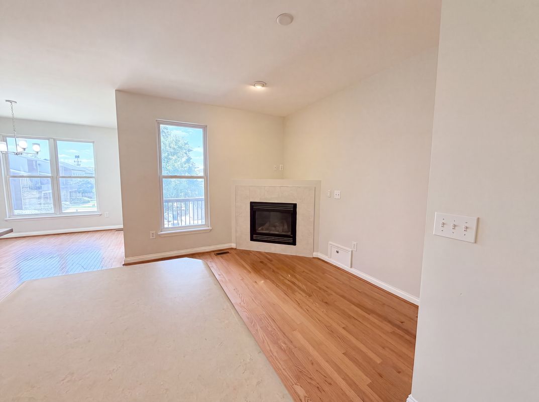 Photo 12 of 27 of 1031 Cutter St, Cincinnati, OH