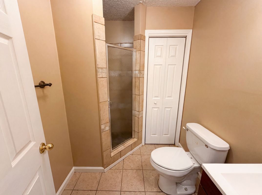 Photo 19 of 24 of 2195 Clayton Rdg, Lithonia, GA