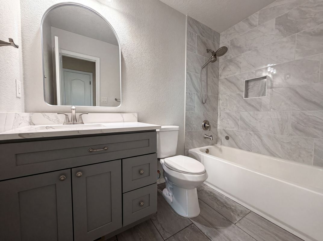 Photo 6 of 26 of 1309 Spruce Meadows Dr NE, Rio Rancho, NM
