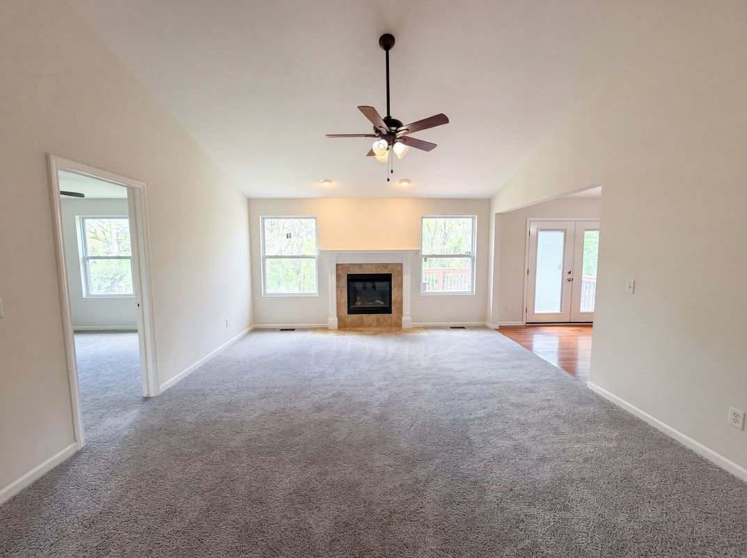 Property photo 3 of 5988 Treetops Dr