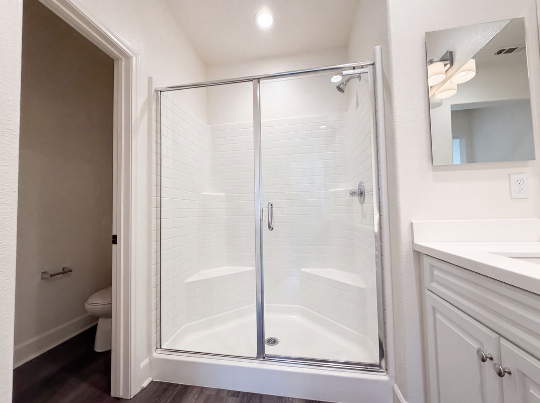 Photo 17 of 28 of 3120 E Yountville Dr, Ontario, CA