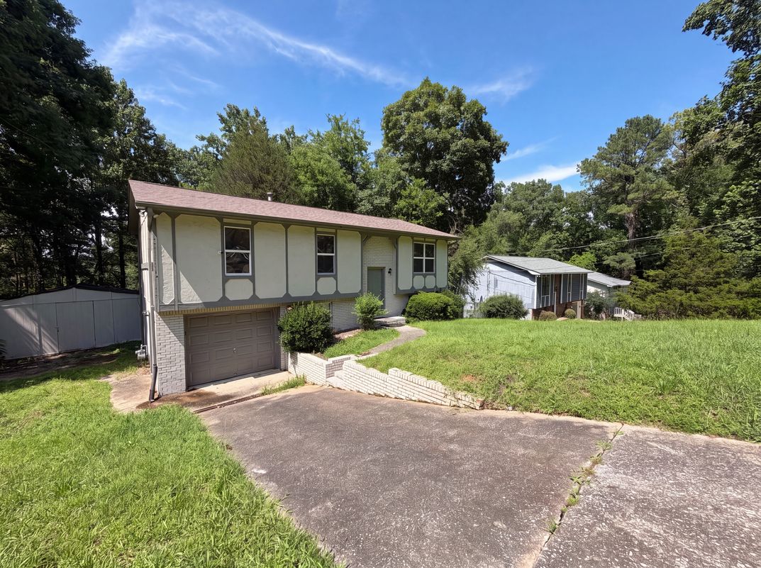 Photo 21 of 24 of 3108 Cobblestone Dr, Birmingham, AL