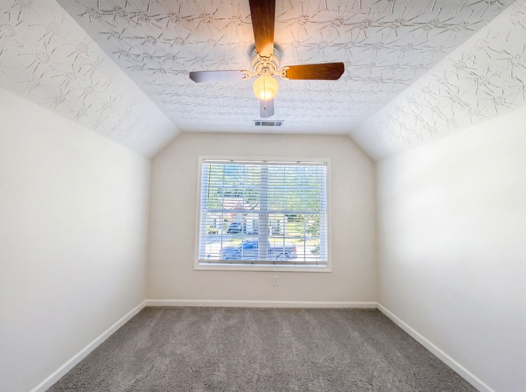 Photo 16 of 29 of 3324 Baymount Way, Lawrenceville, GA