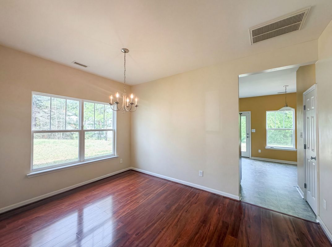 Photo 8 of 17 of 3712 Mayfair Mill Dr, Raleigh, NC