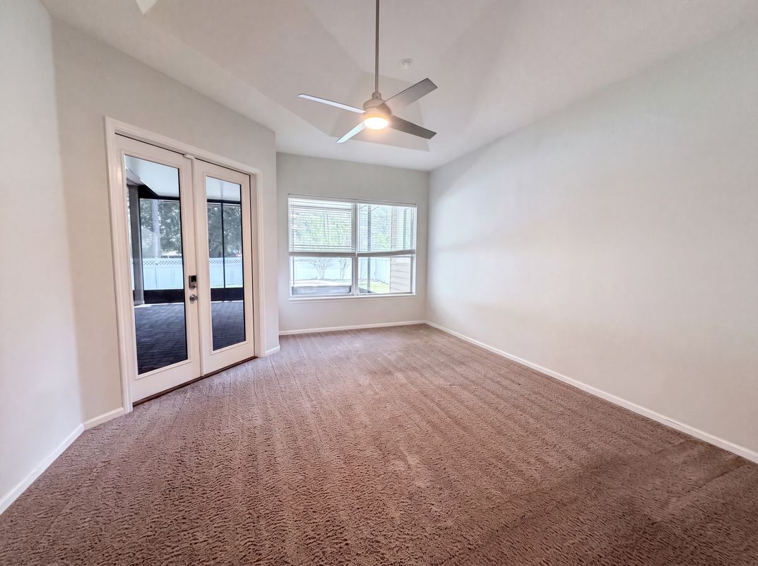 Photo 8 of 21 of 845 Songbird Dr, Orange Park, FL