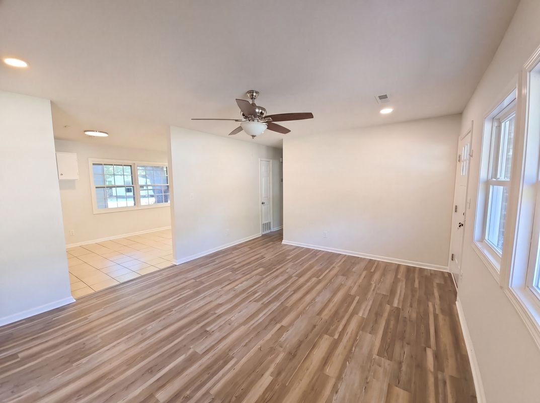 Photo 9 of 27 of 1610 Battery Creek Rd, Beaufort, SC