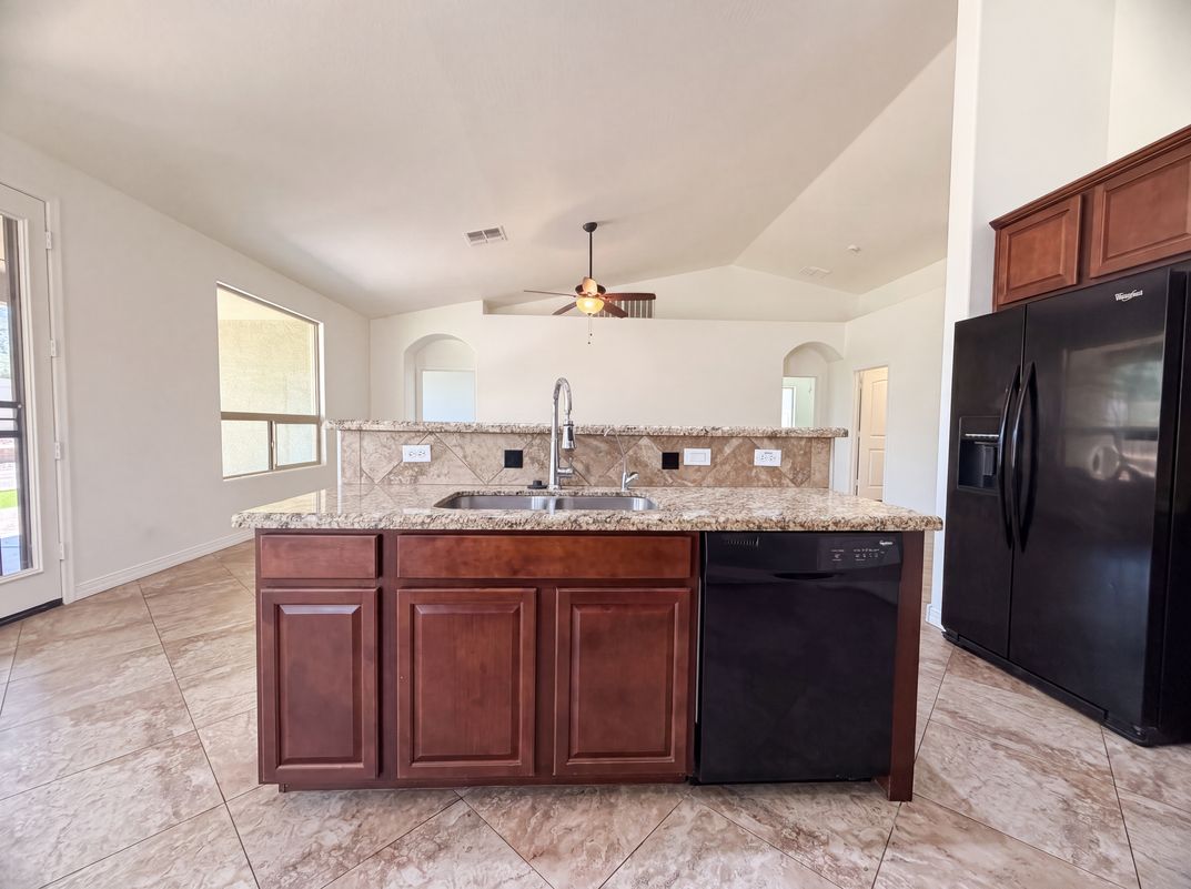 Photo 5 of 17 of 11309 E Sable Ave, Mesa, AZ