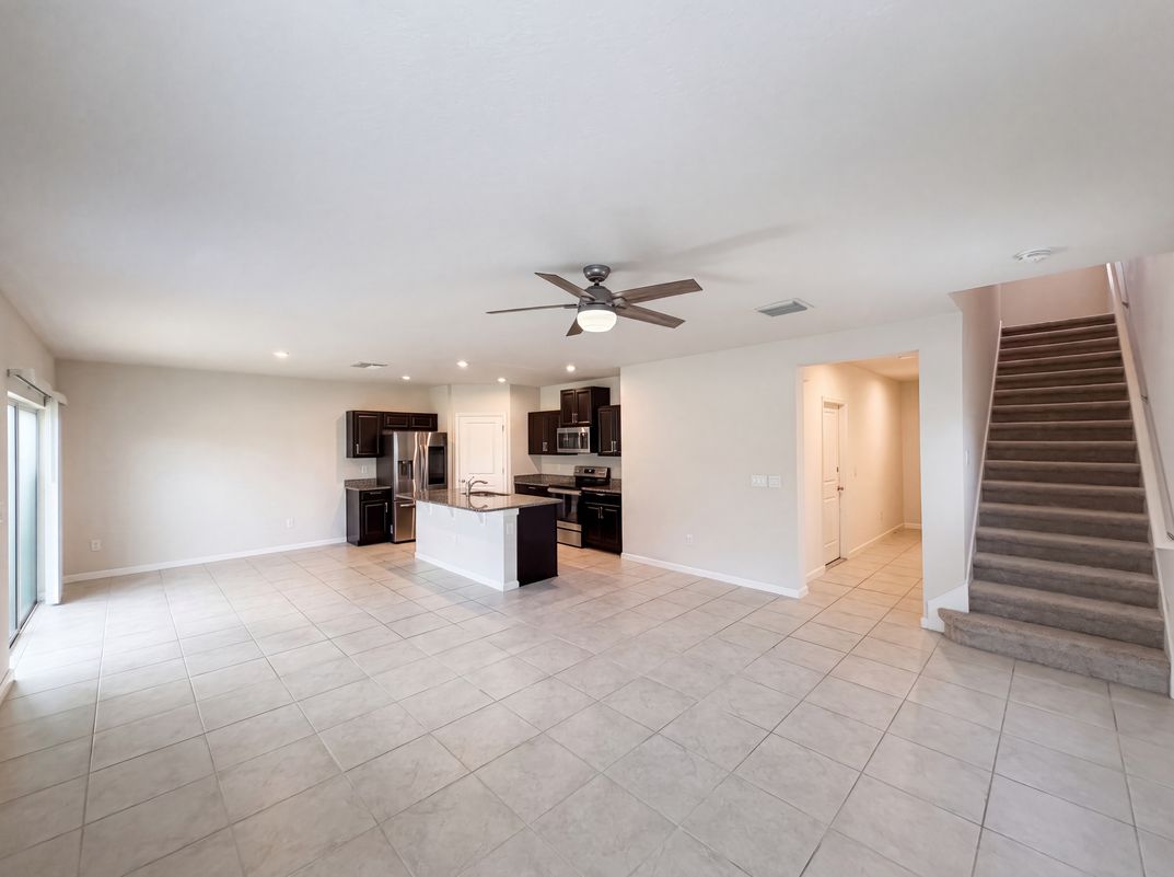 Photo 8 of 28 of 10654 Hawks Landing Dr, Land O Lakes, FL