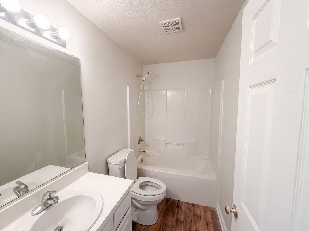 Photo 10 of 12 of 5702 River Glen Dr, Greensboro, NC