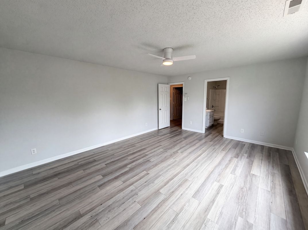 Photo 4 of 23 of 4468 Norfleet St, Concord, NC