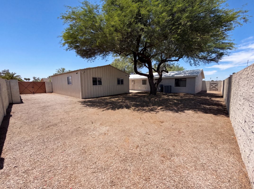 Photo 5 of 26 of 103 N 63rd St, Mesa, AZ