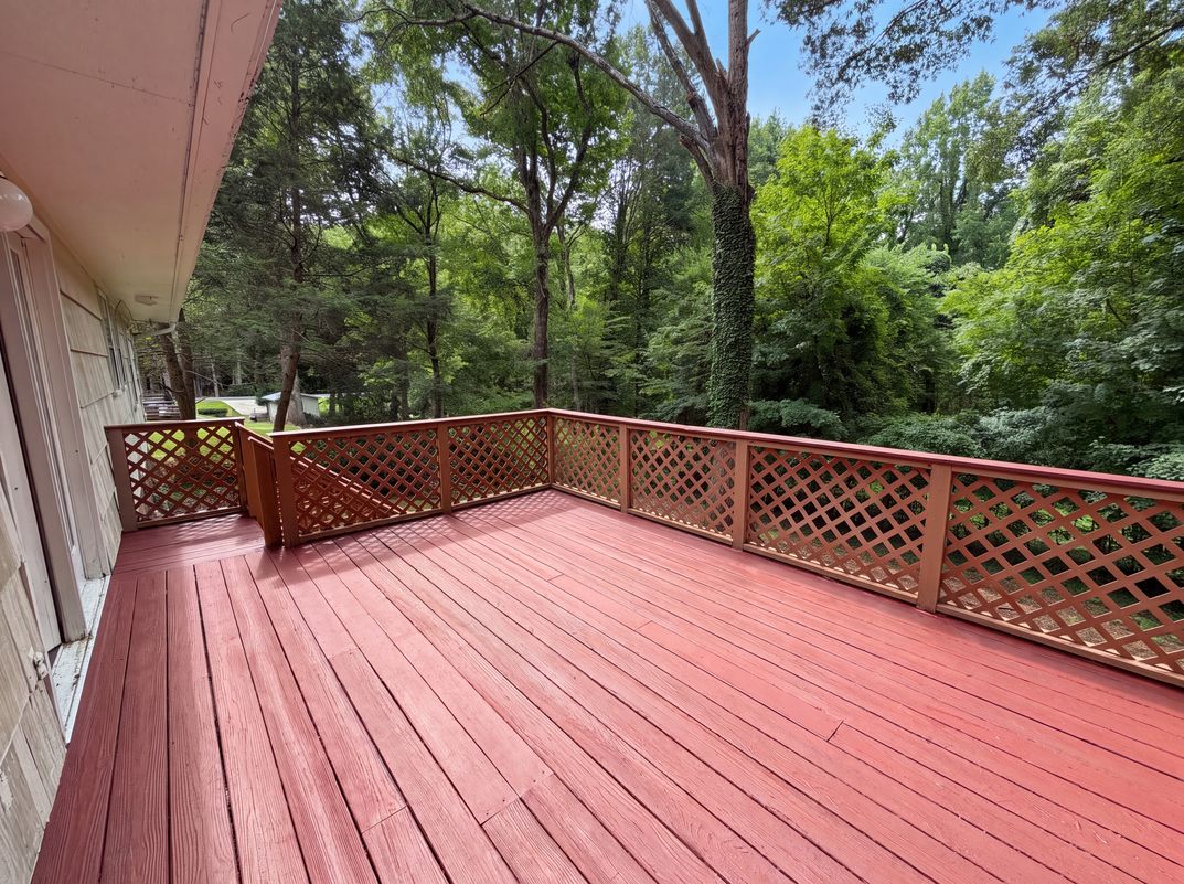 Photo 15 of 17 of 5148 Clearview Dr, Winston Salem, NC