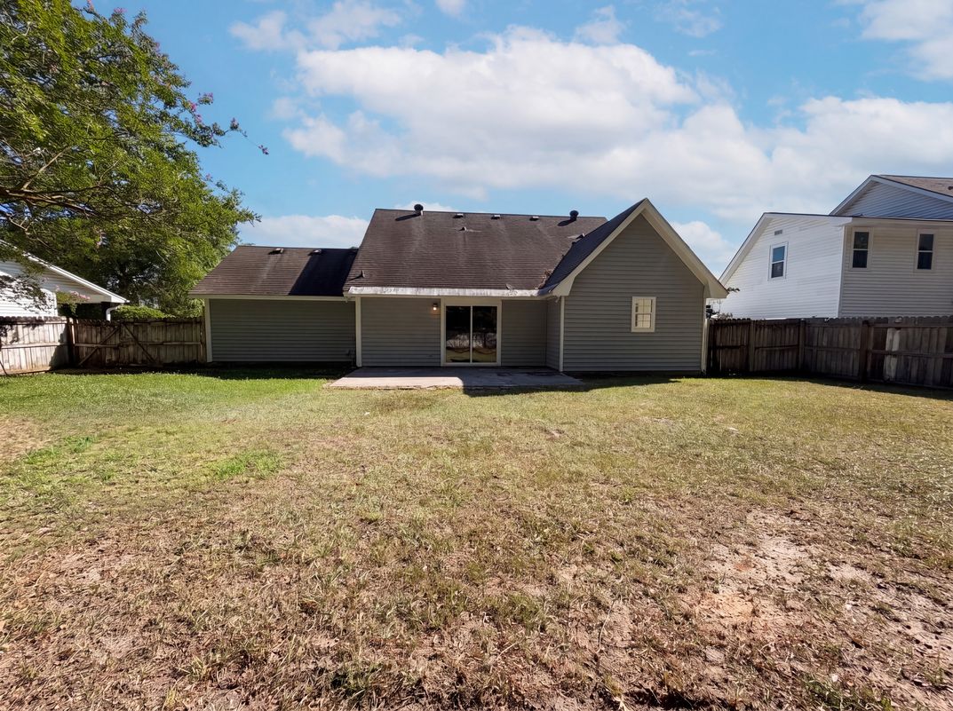Photo 23 of 28 of 2028 Larson Ln, Goose Creek, SC