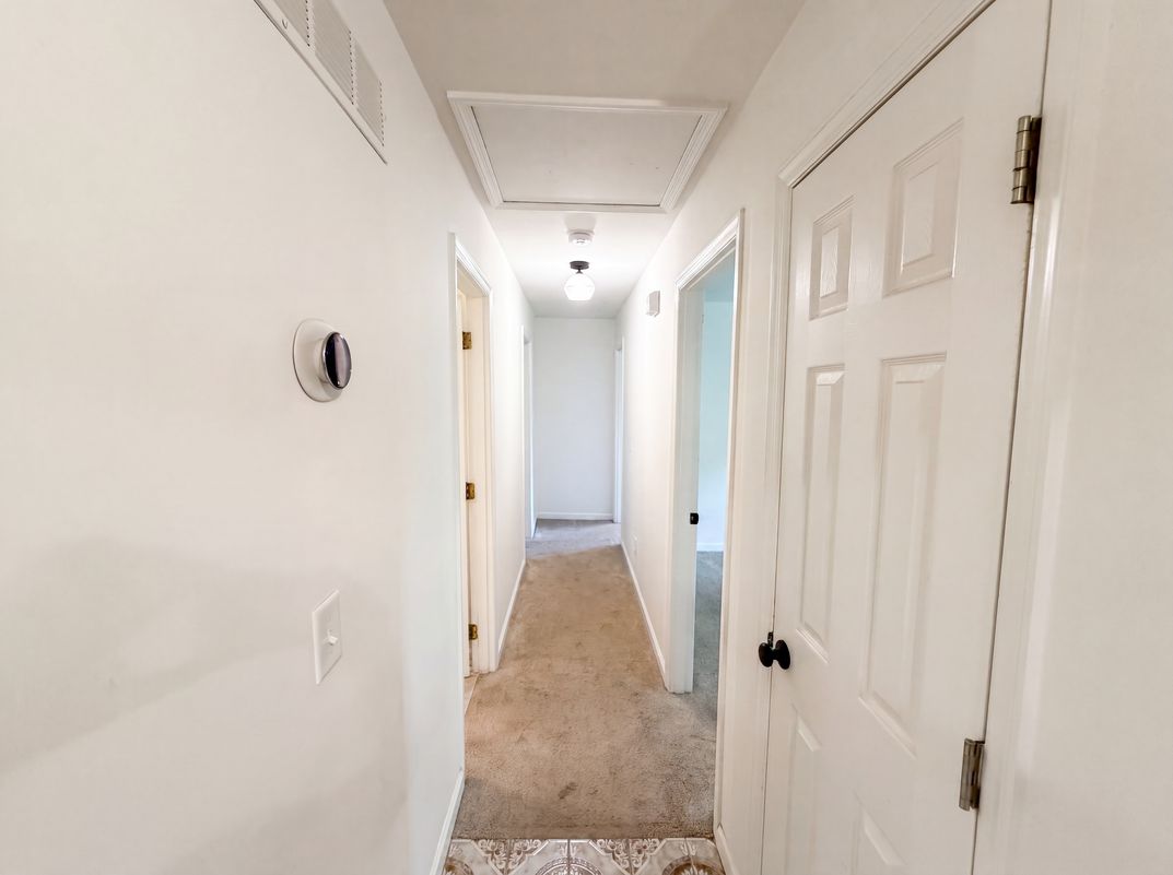 Photo 10 of 21 of 509 Spring Park Dr, Canton, GA