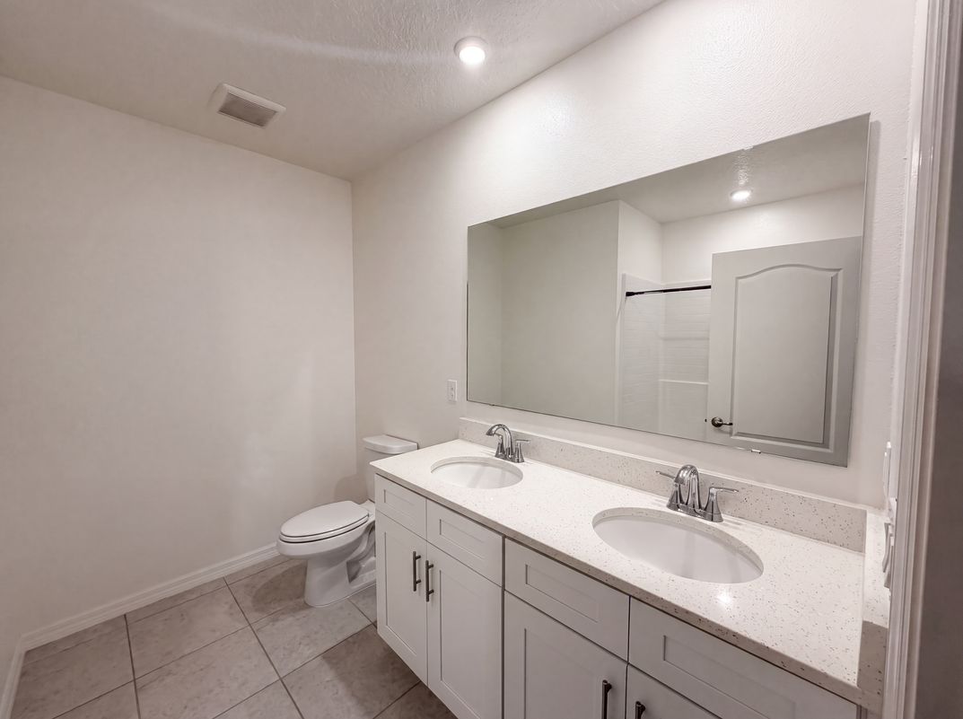 Photo 15 of 21 of 1443 General Custer Ave, Daytona Beach, FL