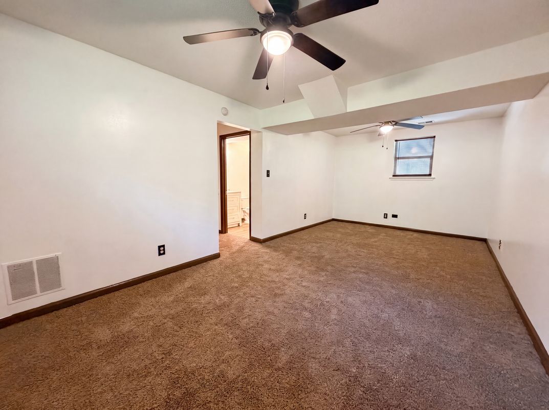 Photo 10 of 24 of 3108 Cobblestone Dr, Birmingham, AL