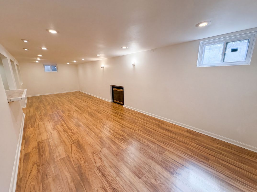 Photo 28 of 33 of 1741 S Krameria Way, Denver, CO