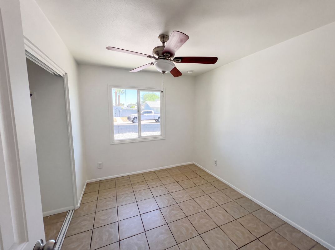 Photo 13 of 20 of 14838 N 33rd Dr, Phoenix, AZ