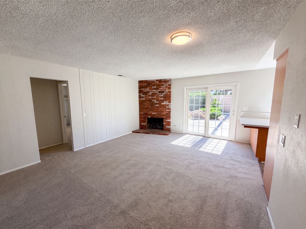 Photo 8 of 26 of 648 Brentwood Ave, Upland, CA