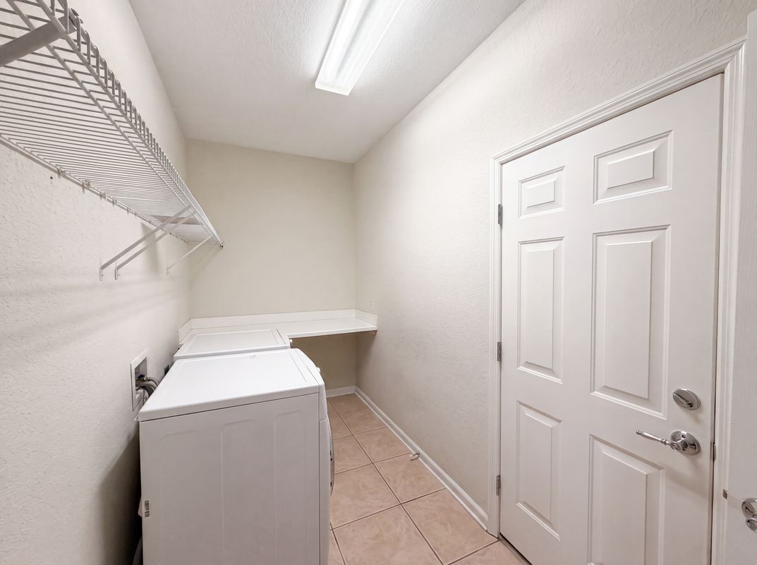 Photo 17 of 36 of 13228 Roskin Ln, Windermere, FL