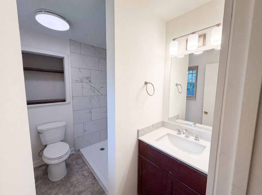 Photo 19 of 30 of 8505 Troutman Ln, Knoxville, TN