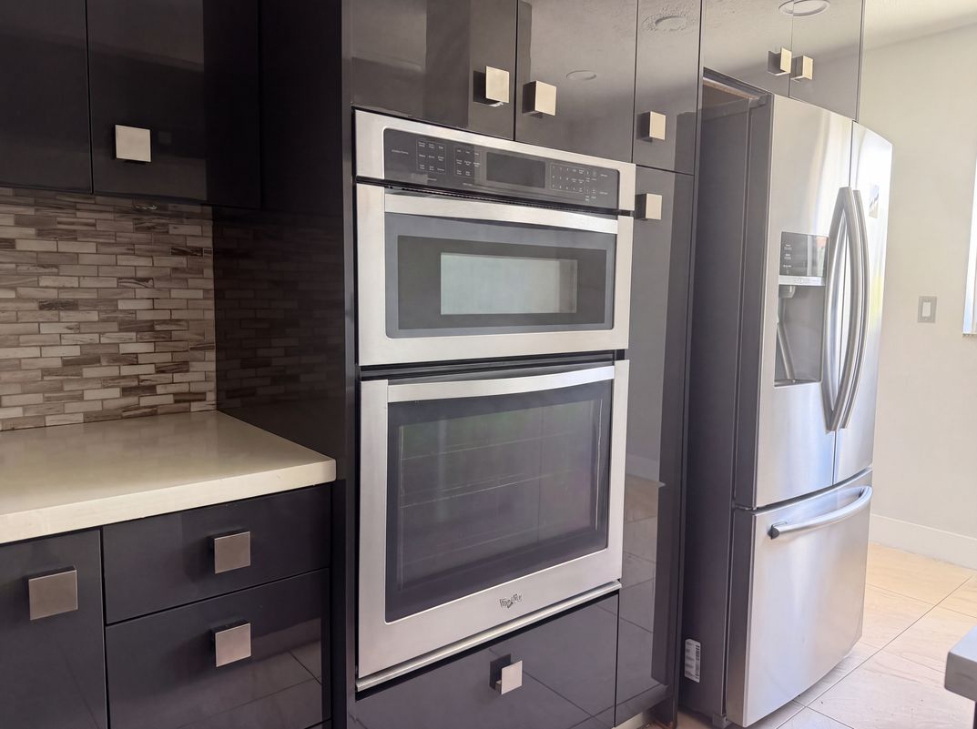 Photo 5 of 22 of 6200 SW 109th Ave, Miami, FL