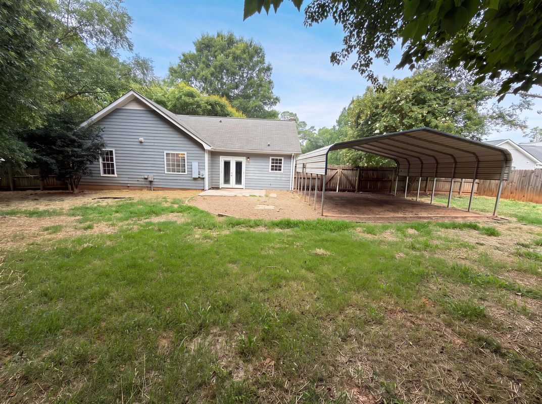 Photo 5 of 16 of 3505 Sandberry Dr, Waxhaw, NC
