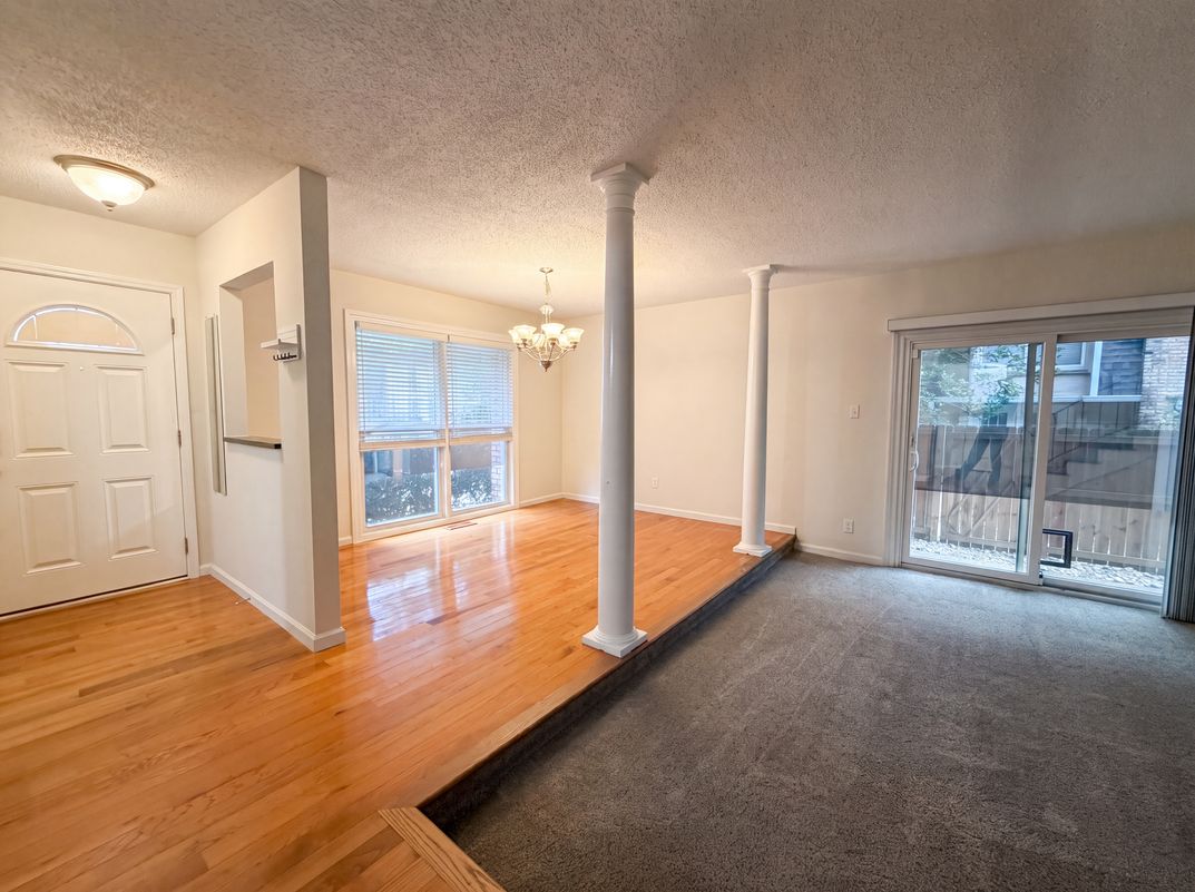 Photo 6 of 20 of 1154 Rue La Chelle Walk, Saint Louis, MO