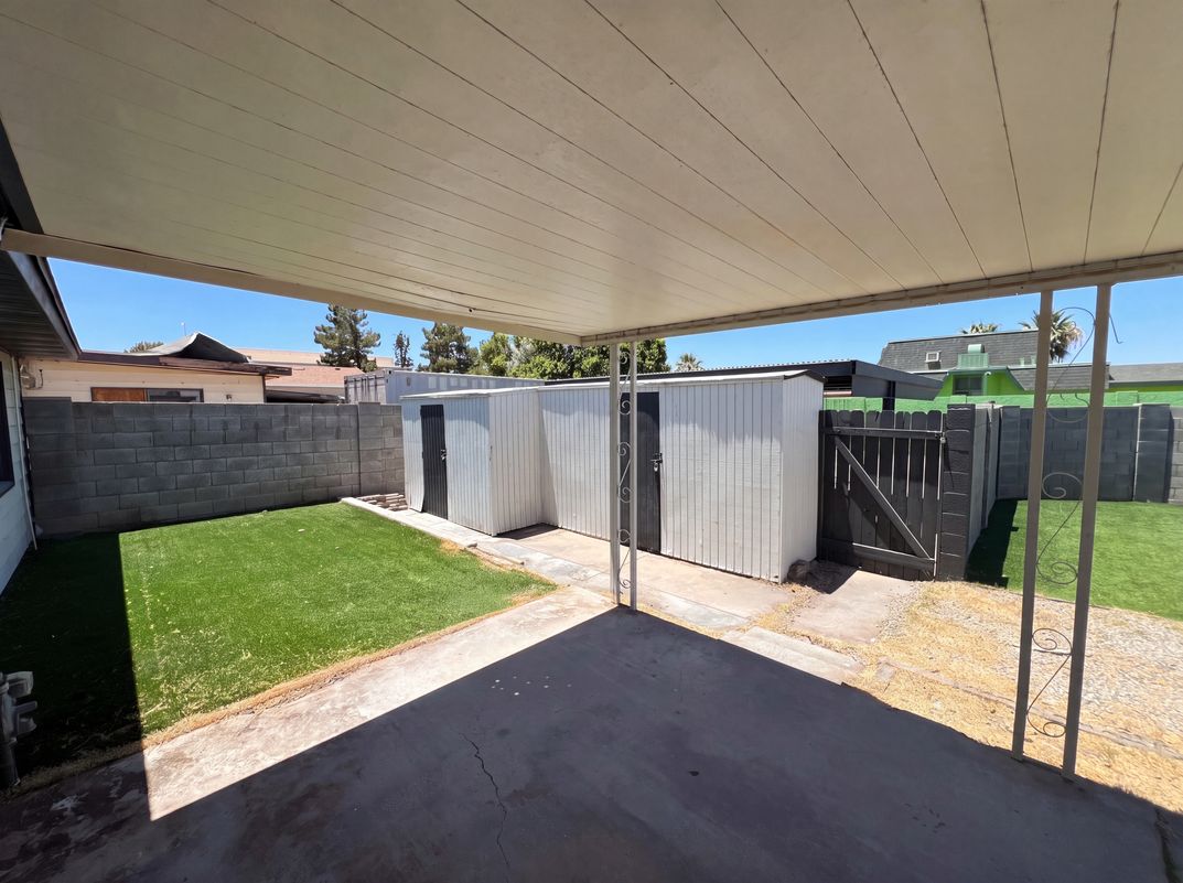 Photo 18 of 20 of 14838 N 33rd Dr, Phoenix, AZ