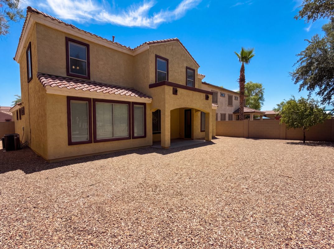 Photo 5 of 51 of 10964 N 161st Ave, Surprise, AZ