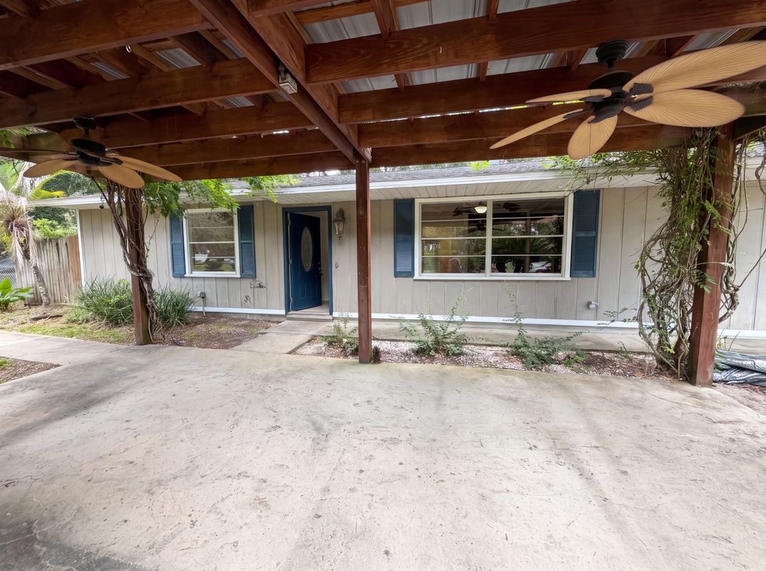 Photo 17 of 21 of 6854 Holly Hill Rd, Melrose, FL