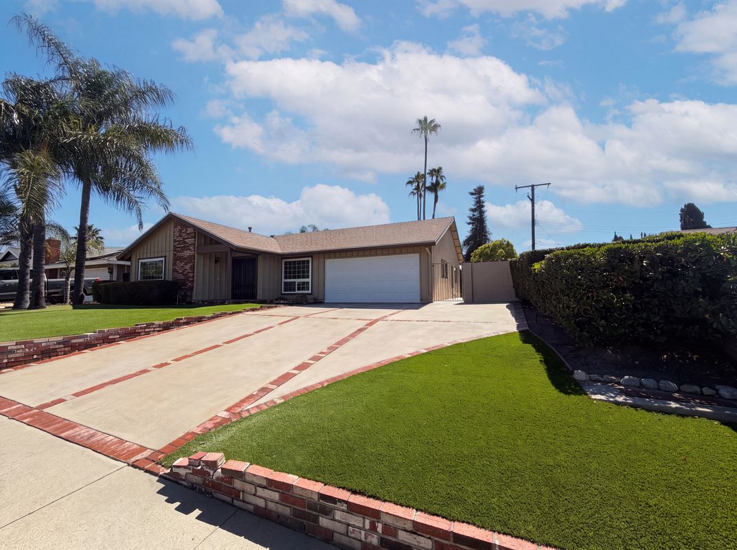 Photo 23 of 26 of 648 Brentwood Ave, Upland, CA