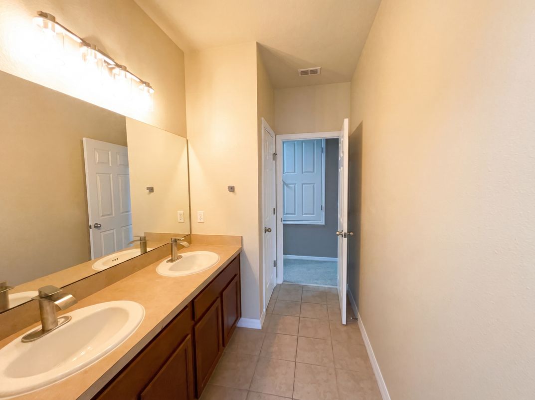 Photo 36 of 56 of 15130 Ovation Dr, Winter Garden, FL