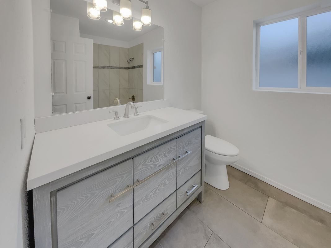 Photo 18 of 20 of 13628 N 40th Dr, Phoenix, AZ