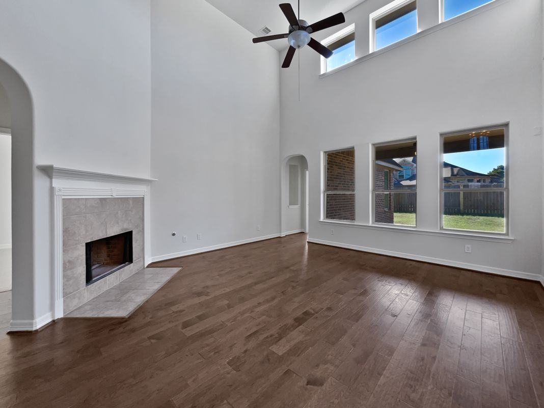 Photo 3 of 25 of 24518 Hartwick Falls Dr, Porter, TX