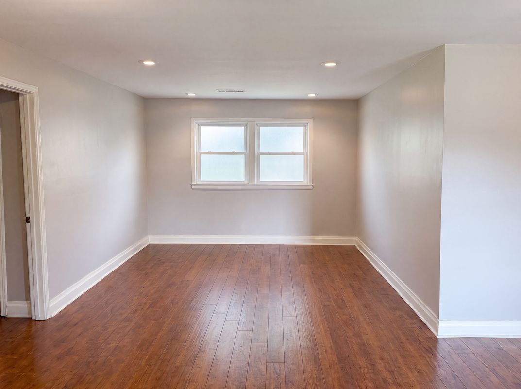 Photo 7 of 27 of 6100 Nora St, Metairie, LA