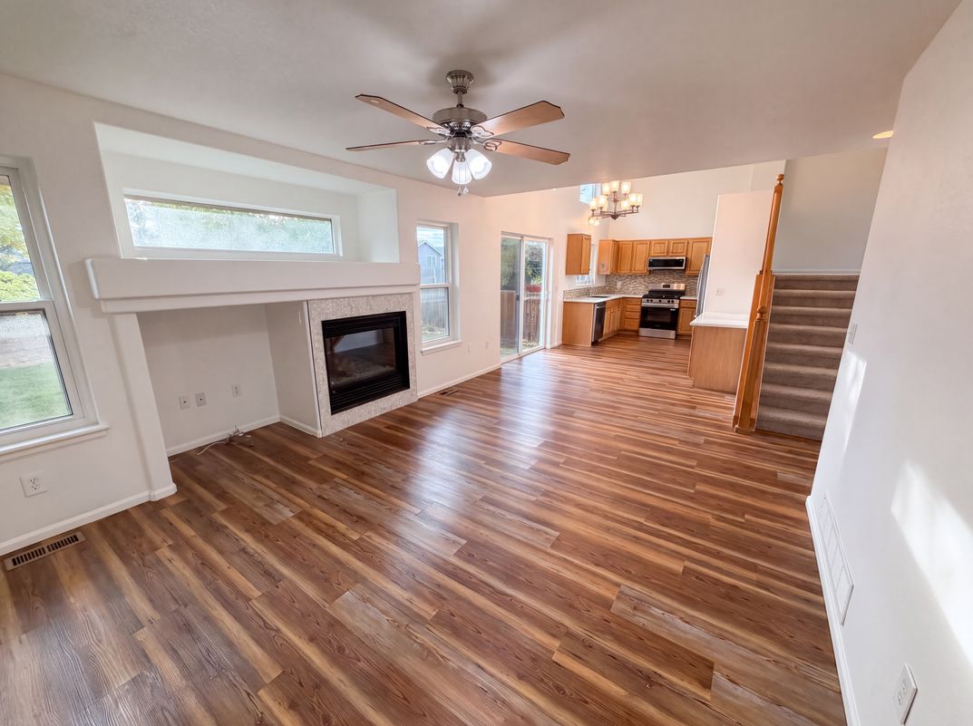 Photo 3 of 34 of 4149 S Rome St, Aurora, CO