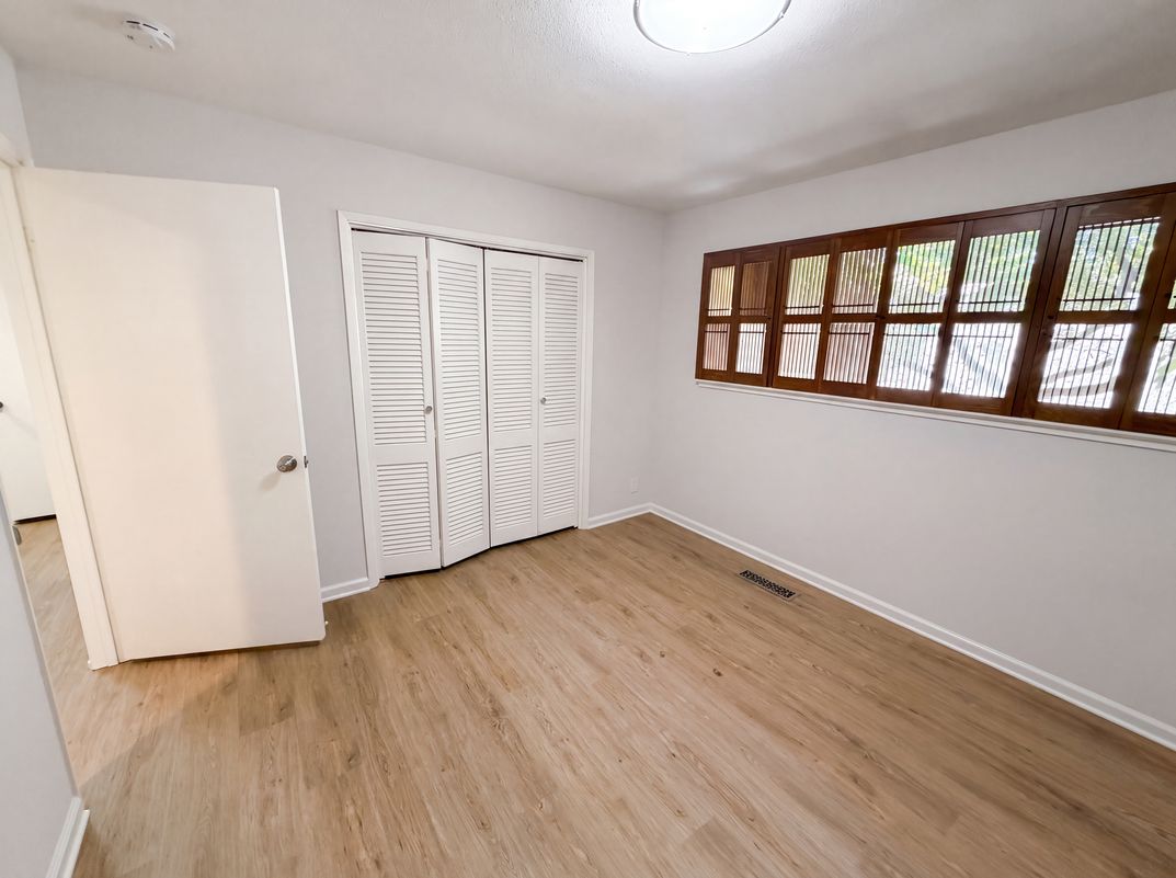 Photo 4 of 36 of 612 Tahos Rd, Orinda, CA