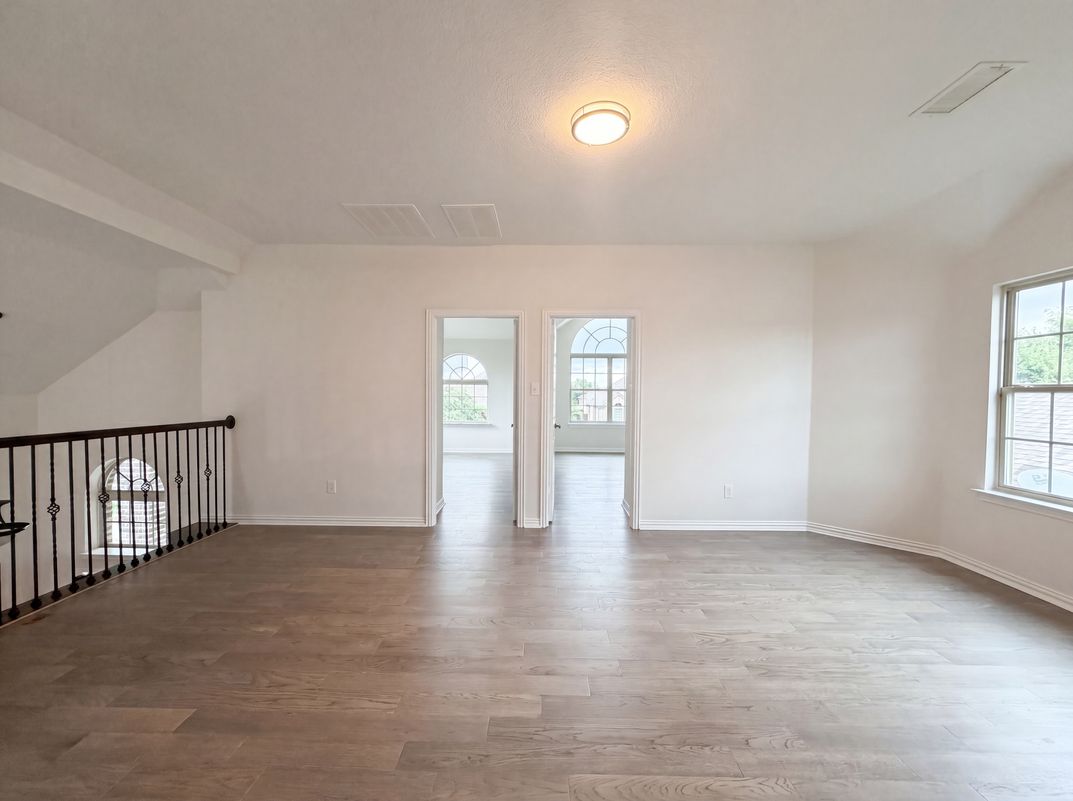 Photo 13 of 17 of 1421 Caruth Ln, Celina, TX