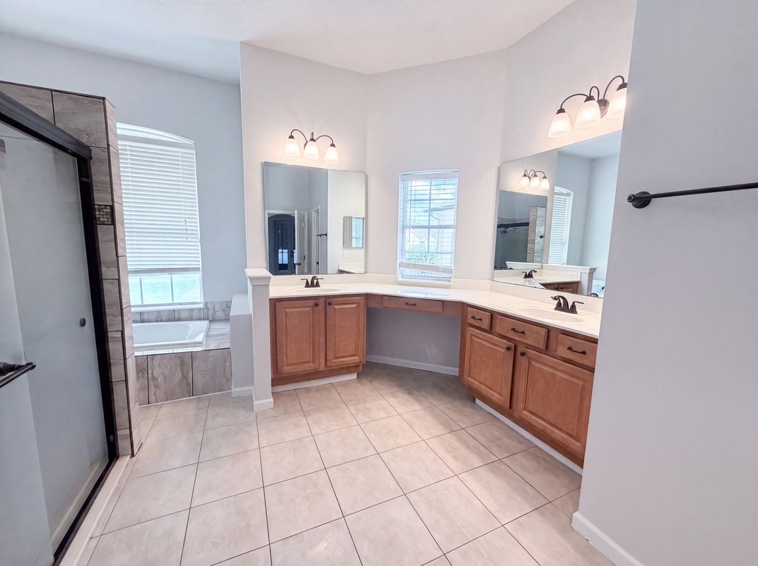 Photo 16 of 21 of 845 Songbird Dr, Orange Park, FL