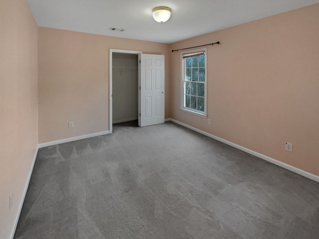 Photo 57 of 68 of 1370 Providence Dr, Lawrenceville, GA