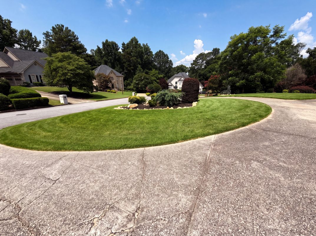 Photo 18 of 39 of 135 N Clublands Ct, Johns Creek, GA
