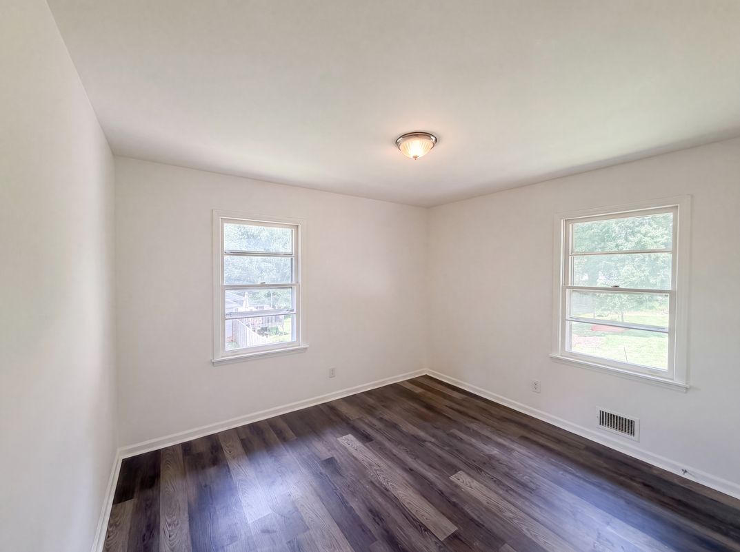 Photo 7 of 17 of 3119 Holbrook Dr SW, Marietta, GA