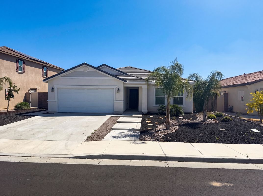 Property photo 1 of 26666 Dash Dr